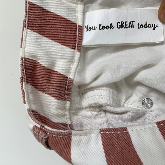 Vintage High Rise Mom Jeans Shorts Urban Planet 3 - Picture 5 of 6